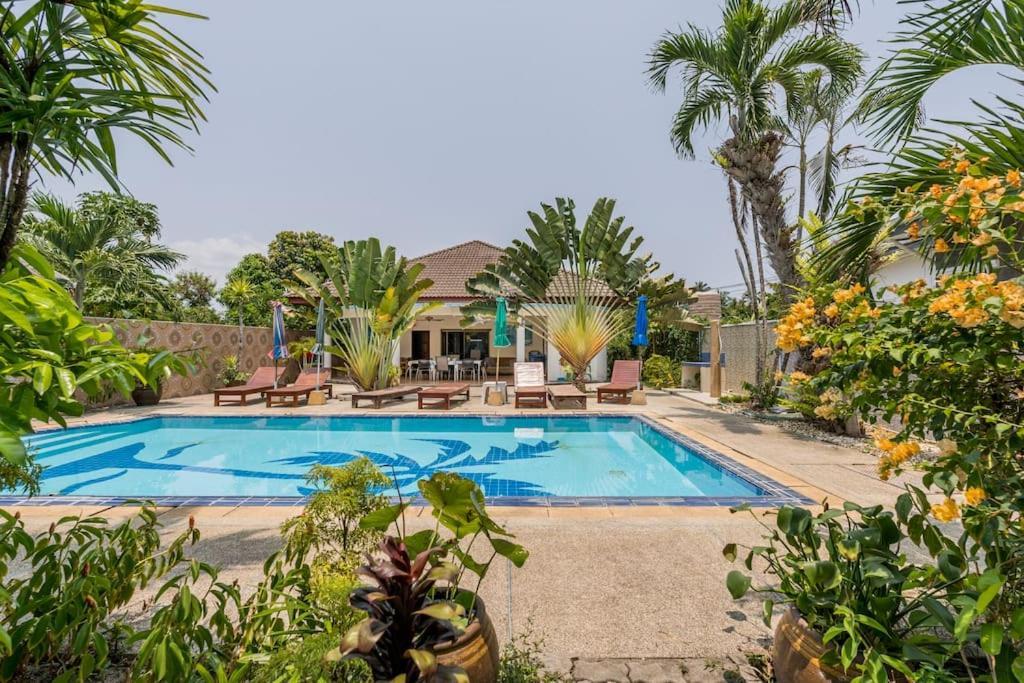Baan Coconut Villa Bang Tao Beach  Buitenkant foto