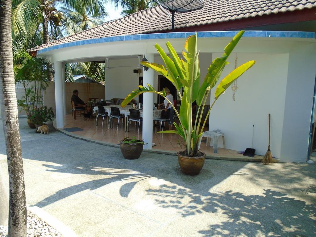 Baan Coconut Villa Bang Tao Beach  Buitenkant foto