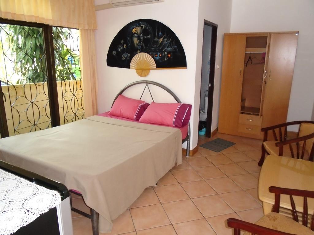 Baan Coconut Villa Bang Tao Beach  Kamer foto